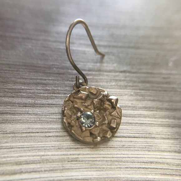 Earrings, gold tone w/small stone - Picture 3 of 3